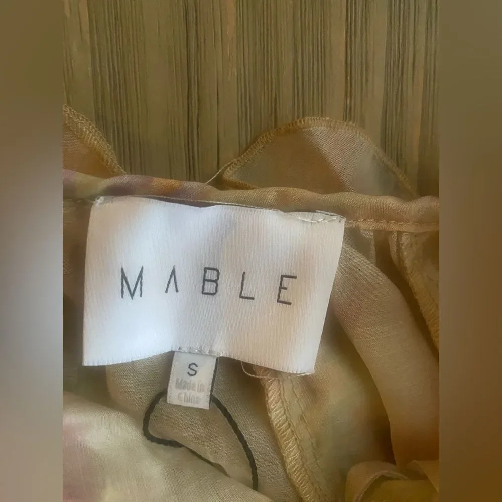 MARBLE chic ruffled